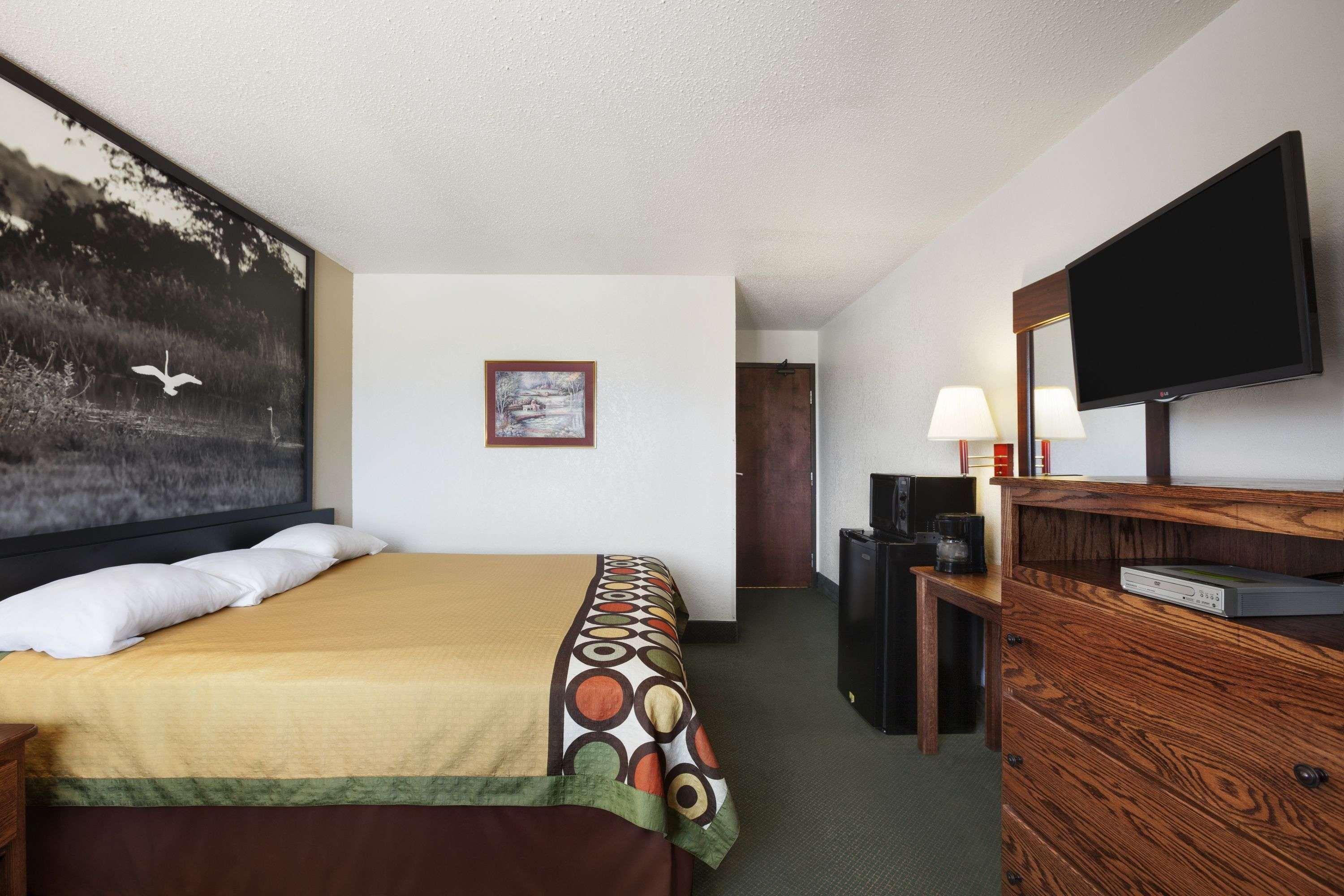 Super 8 By Wyndham Bowling Green Extérieur photo